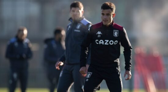 3c2cfe30-73b1-11ec-ac2f-23a82140291bCoutinho Coutinho berseragam Aston Villa (Foto AVFC.co.uk).