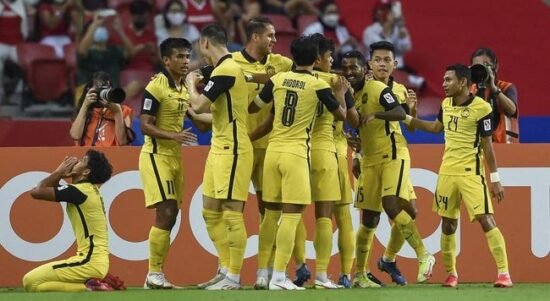 Tim Malaysia yang dikalahkan 1-2 oleh Singapura (Foto AFP/Roslan Rahman).