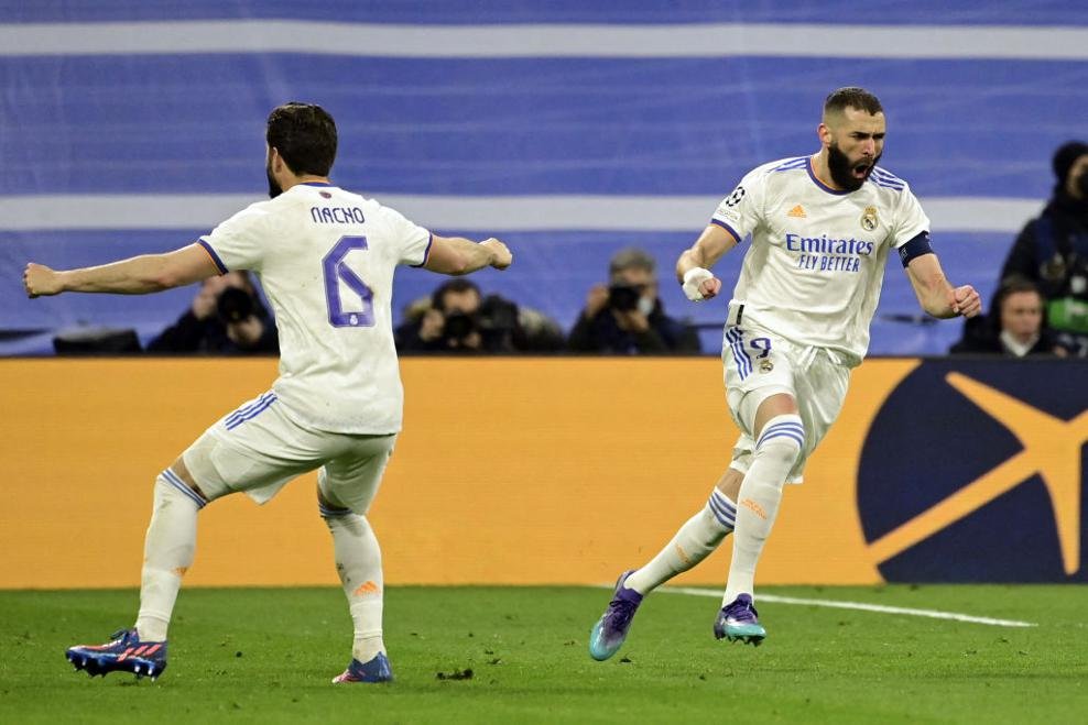 Karim Benzema, pencetak hattrick ke gawang PSG (Foto UEFA.com).
