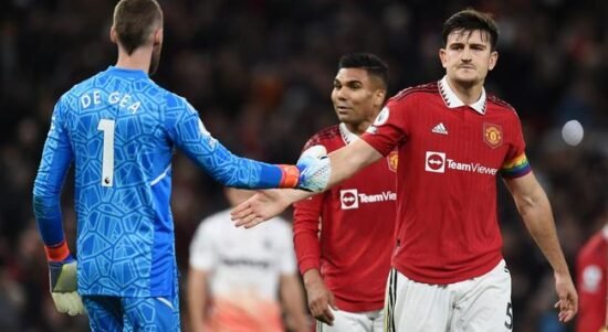 Manchester United percaya diri (Reuters/Peter Powell). Manchester United makin percaya diri (Reuters/Peter Powell).