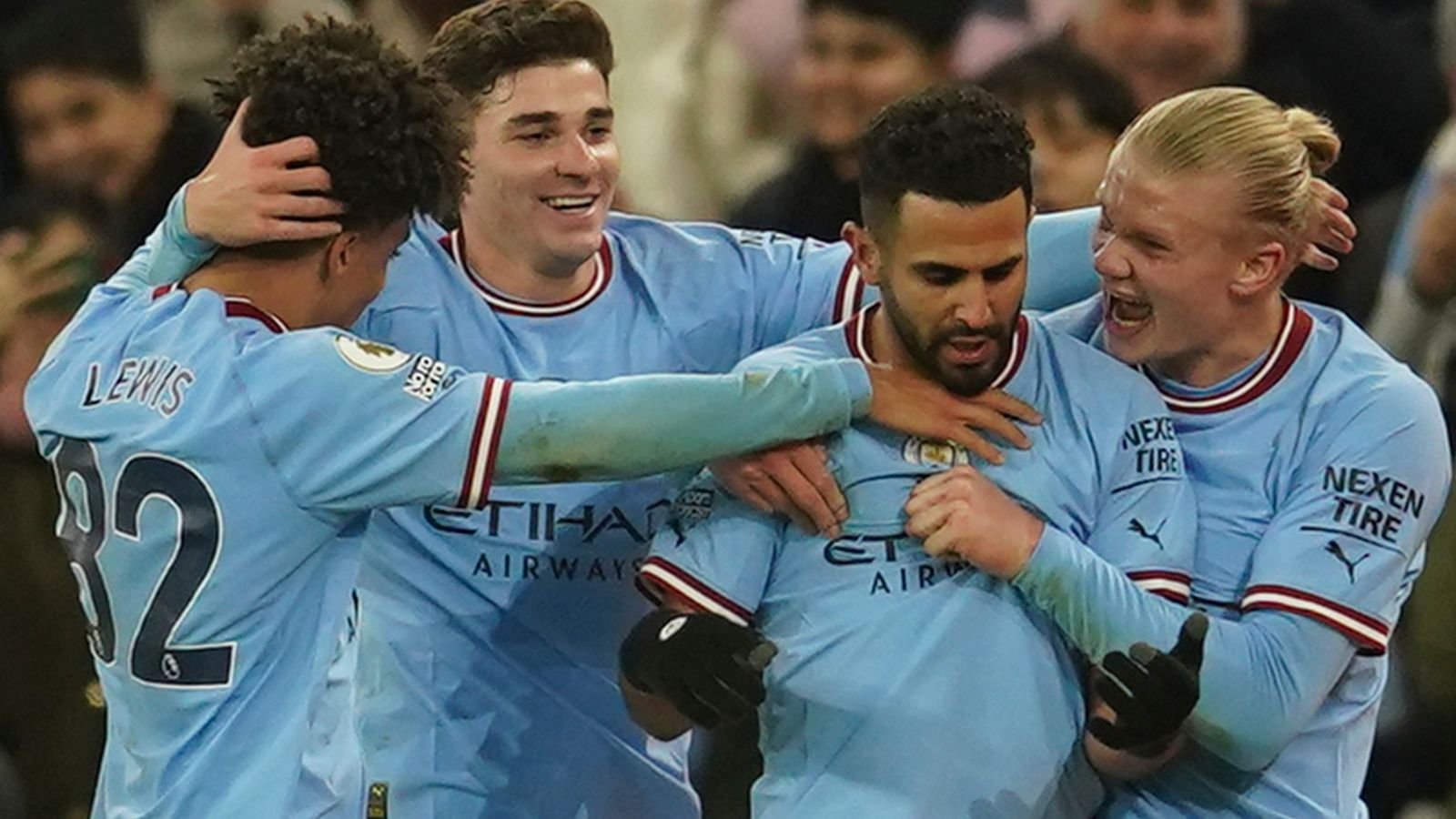 Man-City-berselebrasi-gol-kemenangan-Foto-Skysports