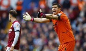 Emiliano-Martinez-Foto-Action-Images-via-Reuters-John-Sibley