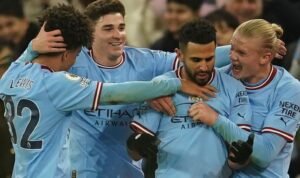 Man-City-berselebrasi-gol-kemenangan-Foto-Skysports.