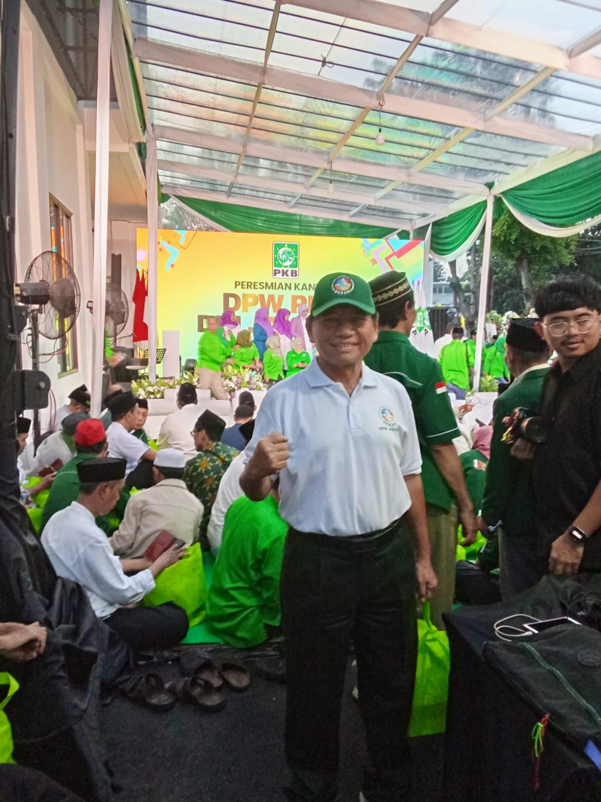 Dr. Raiders S Marpaung, Drs., M.M / mewakili DPW Berani Provinsi DKI Jakarta sedang berada di lokasi (Sumber: Dokpri)