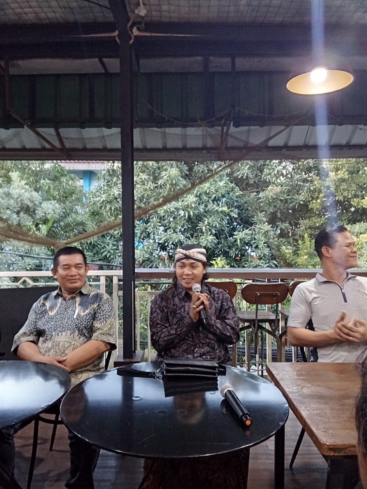 Sharing Pengalaman dari Ustadz Muh. Zaein Nadib / tengah (Sumber: Dokpri)