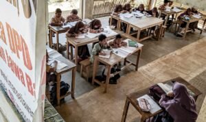 Ilustrasi - Anak sekolah dasar/SD (Sumber: komas.com/canva.com)