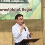 Kata Sambutan Ketua Panitia Family Gathering Pomparan Raja Nasuksuk Marpaung Dr. (Cand) Ir. Mangaratua Marpaung, MBA/Ketua Panitia Family Gathering Pomparan Raja Nasuksuk Marpaung & Boru Se-Jabodetabek 2026 sedang memberi sambutan (Sumber: Dokpanitia)
