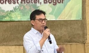 Dr. (Cand) Ir. Mangaratua Marpaung, MBA/Ketua Panitia Family Gathering Pomparan Raja Nasuksuk Marpaung & Boru Se-Jabodetabek 2026 sedang memberi sambutan (Sumber: Dokpanitia)