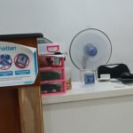 Tanda larangan memotret di sebuah poli di sebuah RSUD di Jakarta Timur (8/4/2026). (Foto: Dok/Pribadi/Syaiful W. Harahap)