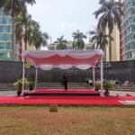 Expo UNJ 2026 Salah seorang pengisi acara sedang mengikuti gladi bersih (Sumber: Dokpri)